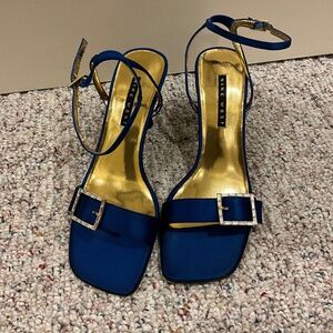 Vintage Nine West Blue Sandals